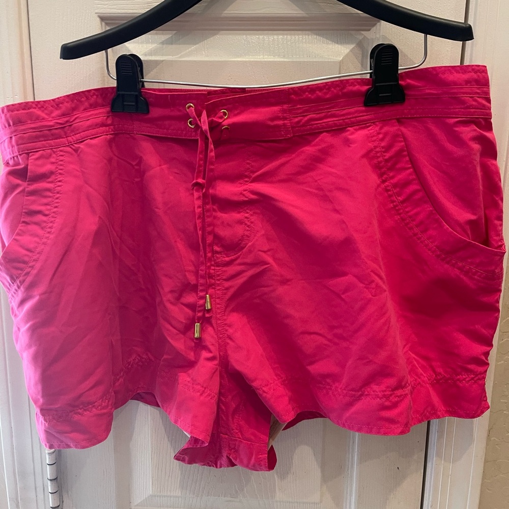 *MAKE OFFER* Hot pink swim shorts